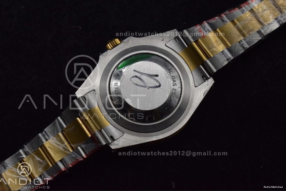 A2824 Black Tone YG SS Best Edition SS Upgraded V Sea-Dweller on Two GMF Bracelet 1061 YG Dial 126603 0203